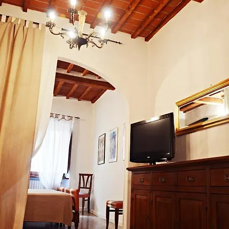 Casa Cavour 178 *