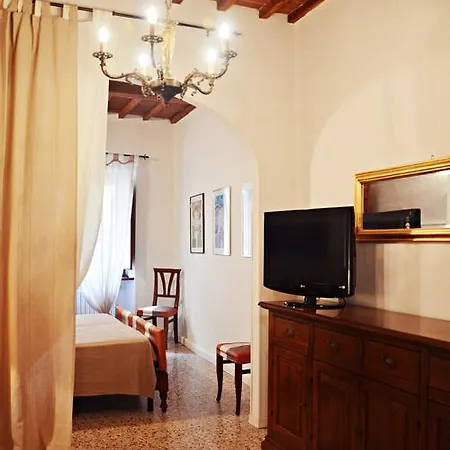 Casa Cavour 178 * Arezzo